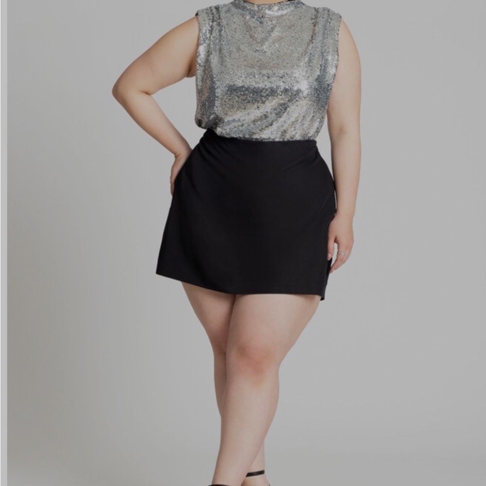 Elegant Black Skirt